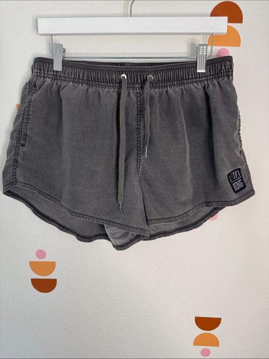 Billabong Pants - Billabong Women's Charcoal Elastic Waist Surf Shorts N0293